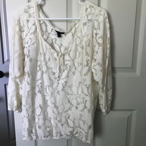 Women’s American Eagle shirt
